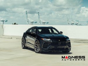 Lamborghini Urus Custom Wheels - EVO-4R by Vossen - Dark Smoke Lamborghini Urus Custom Wheels - EVO-4R by Vossen - Dark Smoke
